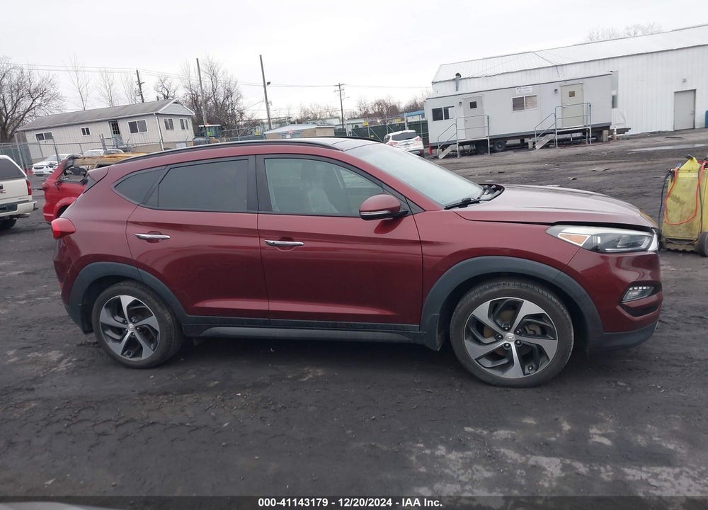 2016 HYUNDAI TUCSON LIMITED VIN: KM8J3CA2XGU225666