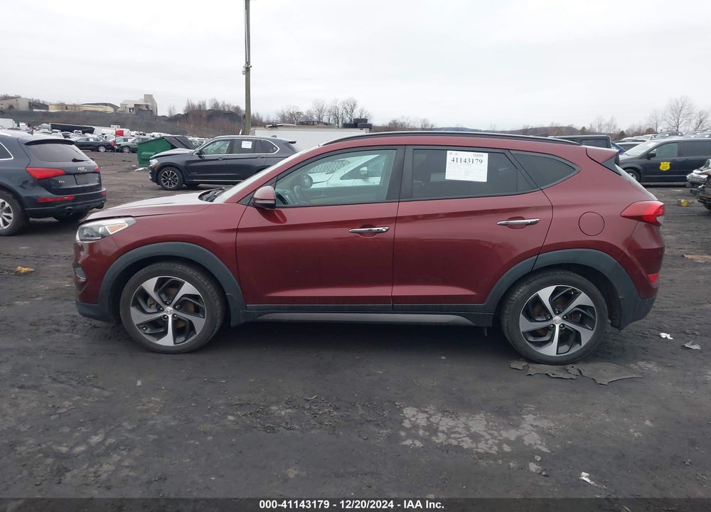 2016 HYUNDAI TUCSON LIMITED VIN: KM8J3CA2XGU225666