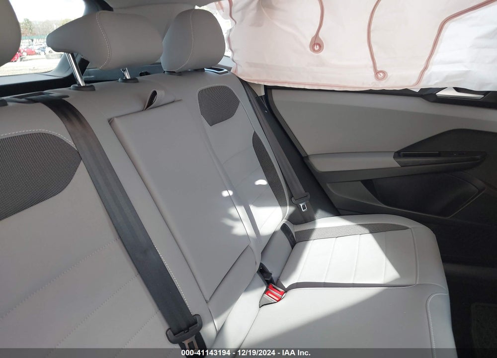2022 VOLKSWAGEN TAOS 1.5T SE VIN: 3VVWX7B27NM089004