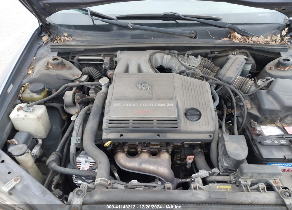2000 TOYOTA AVALON XLS VIN: 4T1BF28B7YU077750