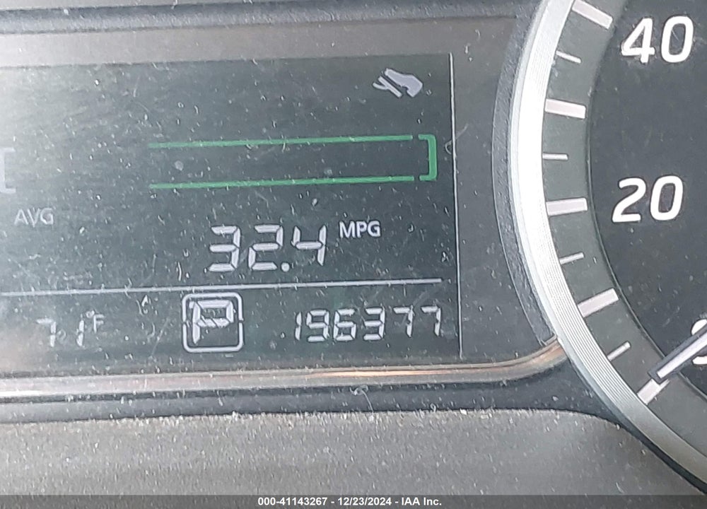 2014 NISSAN SENTRA SV VIN: 3N1AB7AP2EL677681