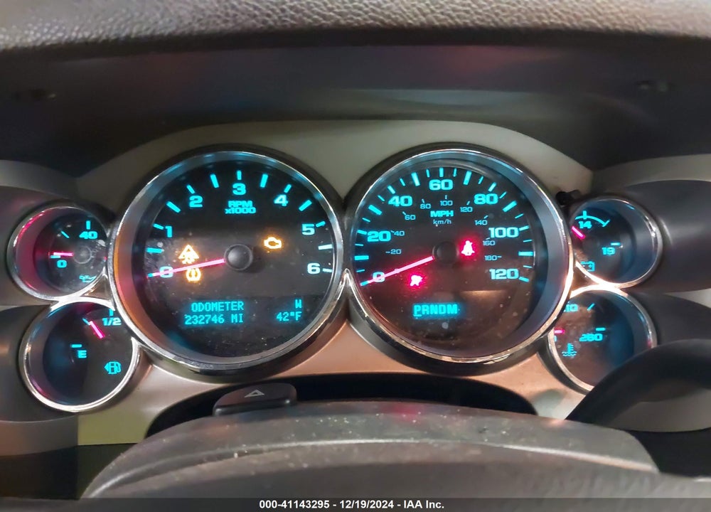 2011 CHEVROLET SILVERADO 1500 LT VIN: 1GCRKSE34BZ406085
