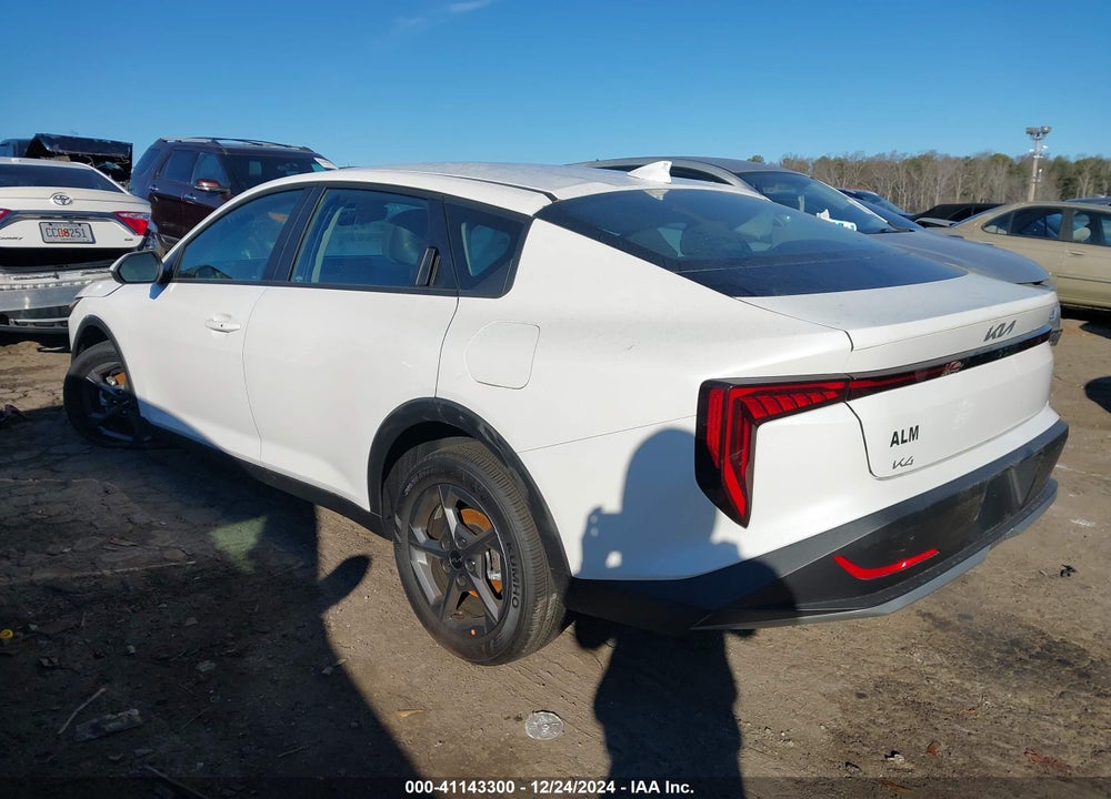 2025 KIA K4 VIN: 3KPFT4DEXSE005764