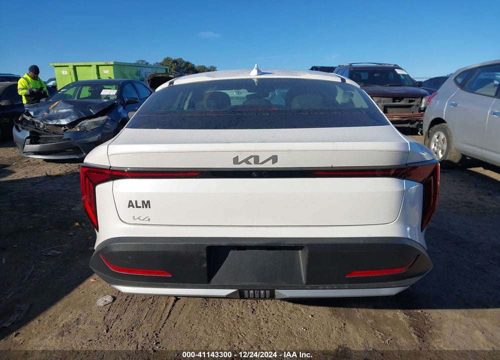 2025 KIA K4 VIN: 3KPFT4DEXSE005764