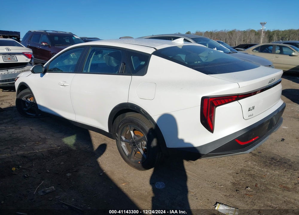 2025 KIA K4 VIN: 3KPFT4DEXSE005764