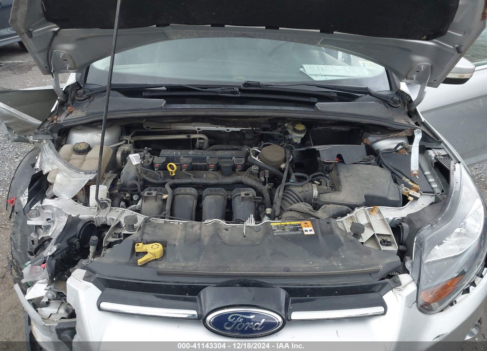 2014 FORD FOCUS TITANIUM VIN: 1FADP3N23EL179817