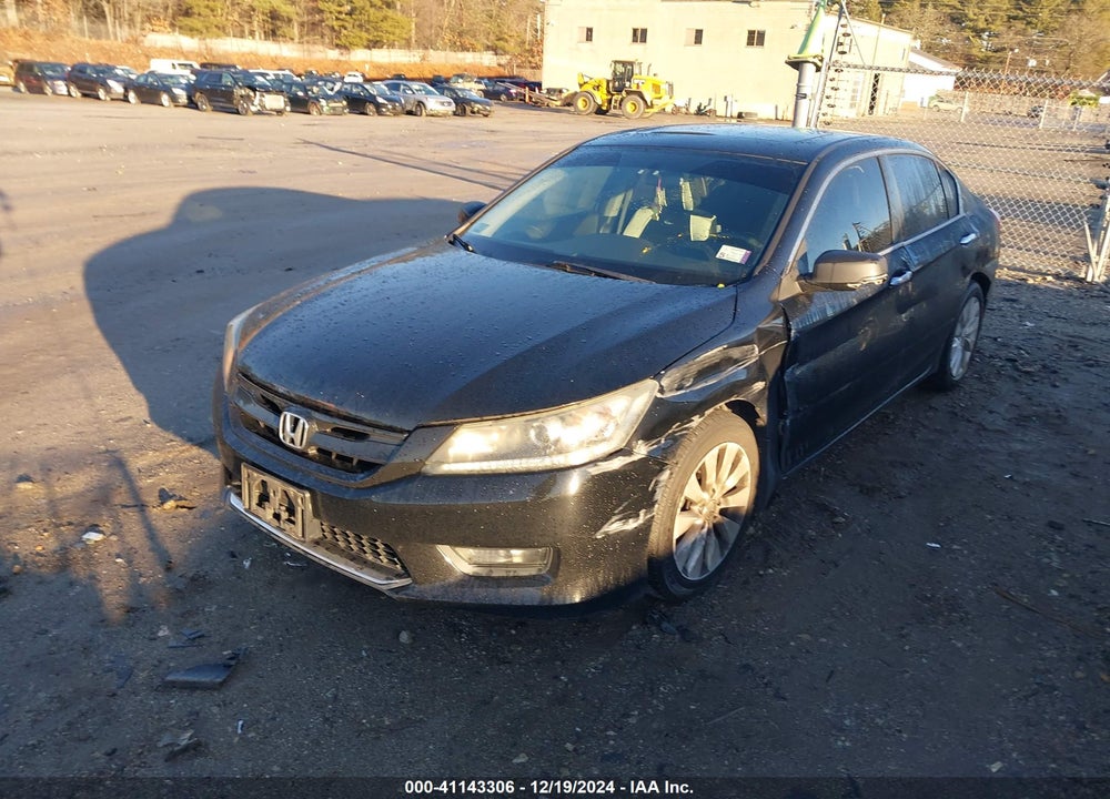 2015 HONDA ACCORD EX VIN: 1HGCR2F70FA105077