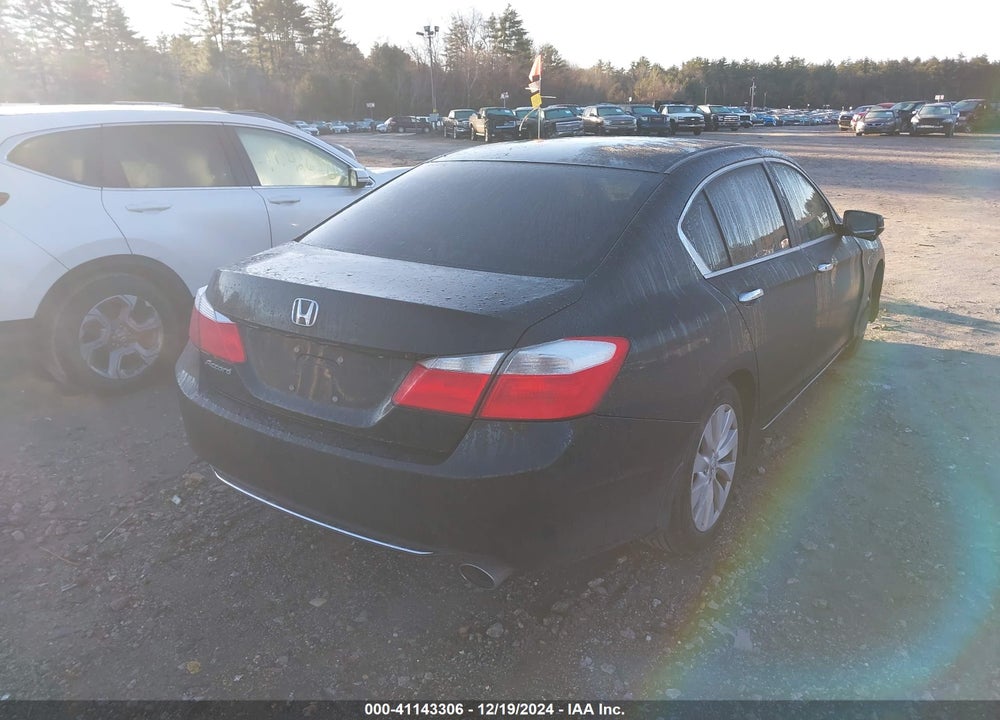2015 HONDA ACCORD EX VIN: 1HGCR2F70FA105077