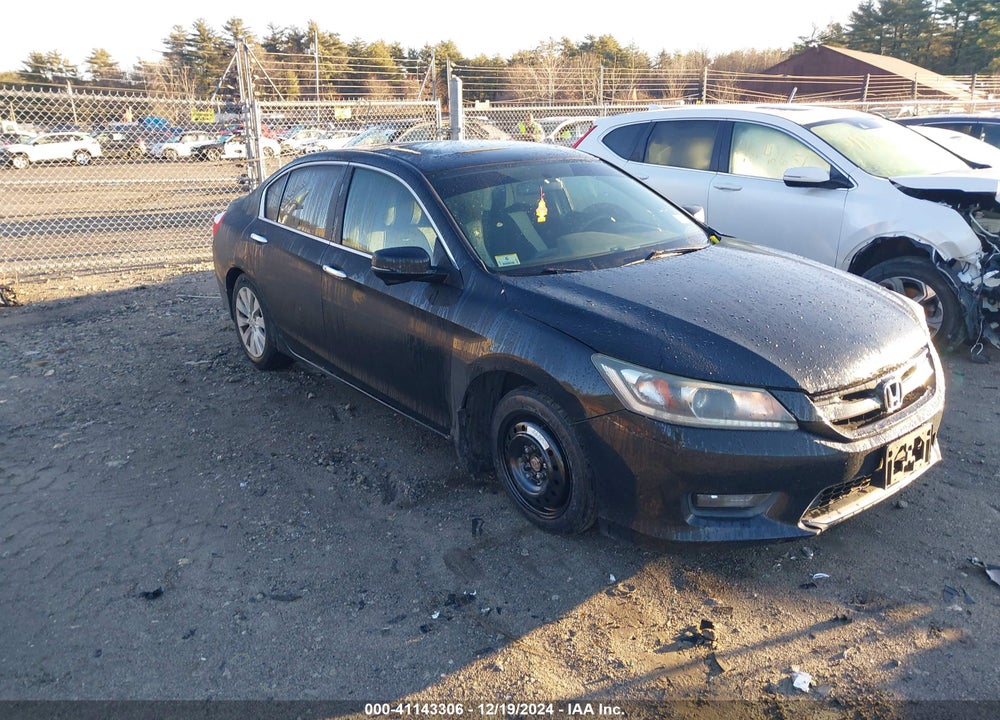 2015 HONDA ACCORD EX VIN: 1HGCR2F70FA105077