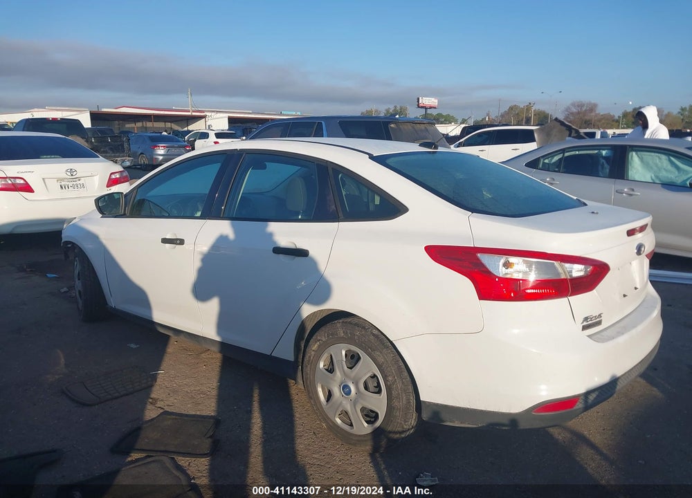 2012 FORD FOCUS S VIN: 1FAHP3E20CL237817