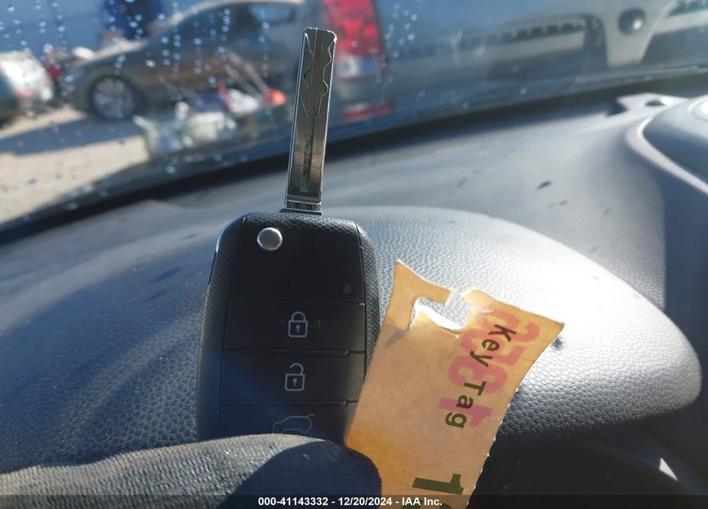 2018 KIA SOUL VIN: KNDJN2A26J7896332