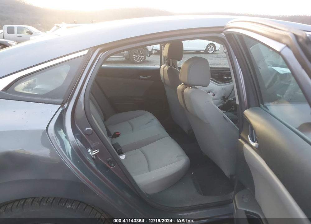 2019 HONDA CIVIC LX VIN: 2HGFC2F65KH541974