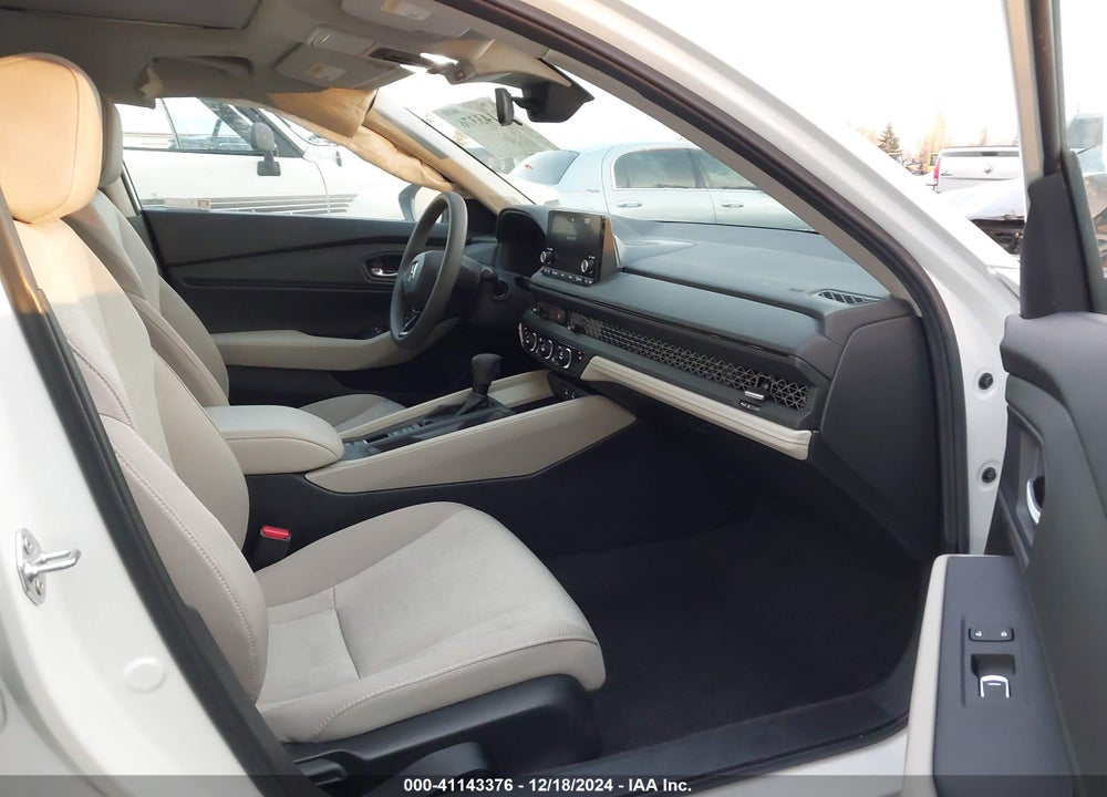 2024 HONDA ACCORD EX VIN: 1HGCY1F35RA065593
