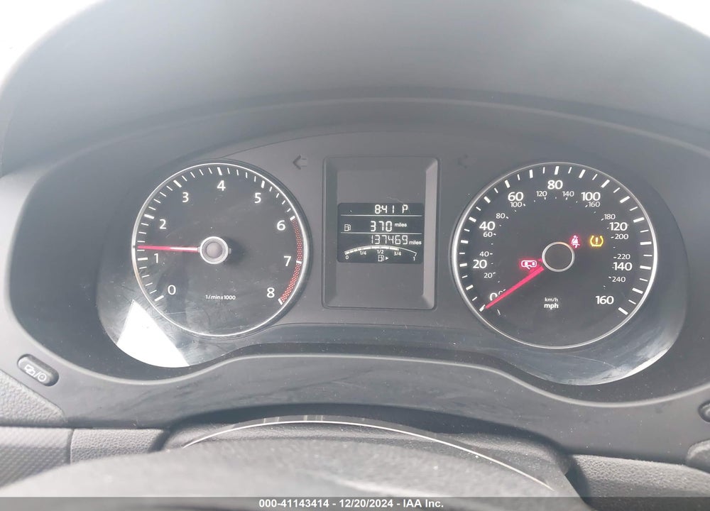 2014 VOLKSWAGEN JETTA 1.8T SE VIN: 3VWD17AJ0EM265694