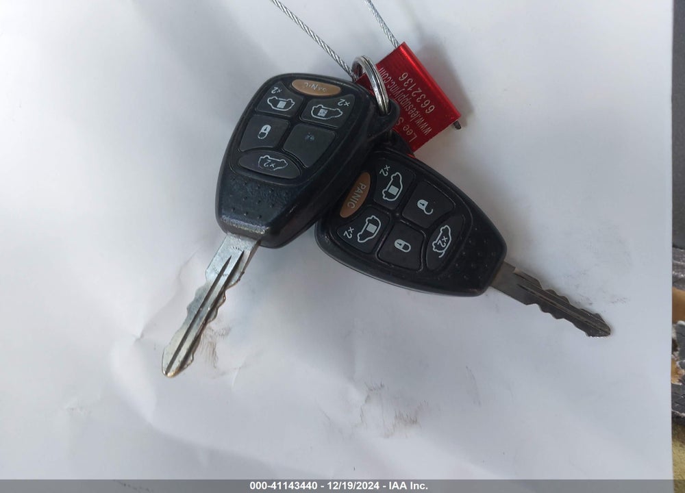 2007 DODGE GRAND CARAVAN SXT VIN: 2D4GP44L27R276849