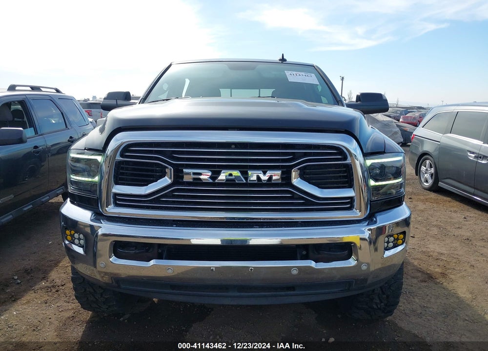 2017 RAM 2500 BIG HORN 4X4 6'4 BOX VIN: 3C6UR5DL9HG630574