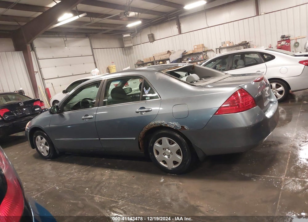 2007 HONDA ACCORD 2.4 LX VIN: 1HGCM56477A001421
