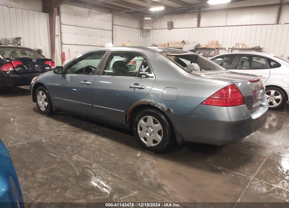 2007 HONDA ACCORD 2.4 LX VIN: 1HGCM56477A001421