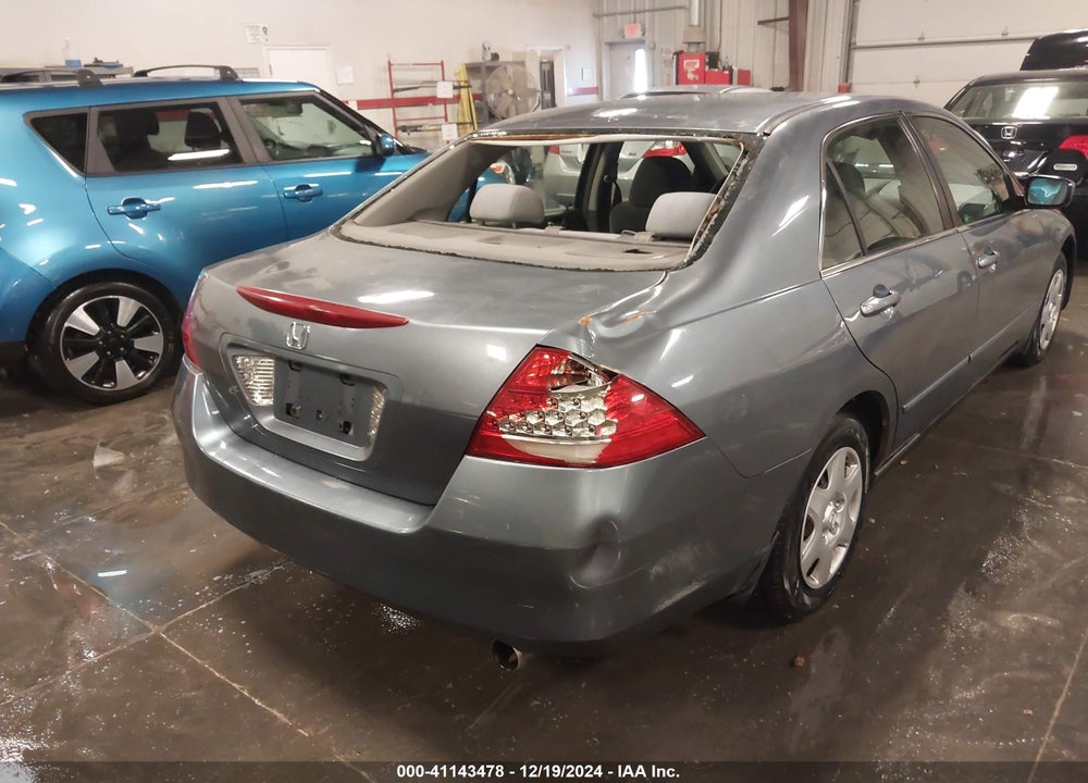 2007 HONDA ACCORD 2.4 LX VIN: 1HGCM56477A001421