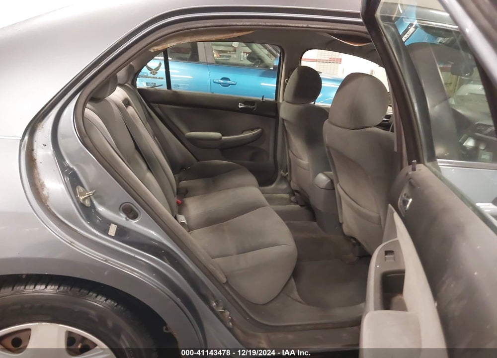 2007 HONDA ACCORD 2.4 LX VIN: 1HGCM56477A001421
