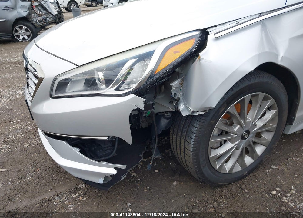2015 HYUNDAI SONATA LIMITED VIN: 5NPE34AFXFH198122