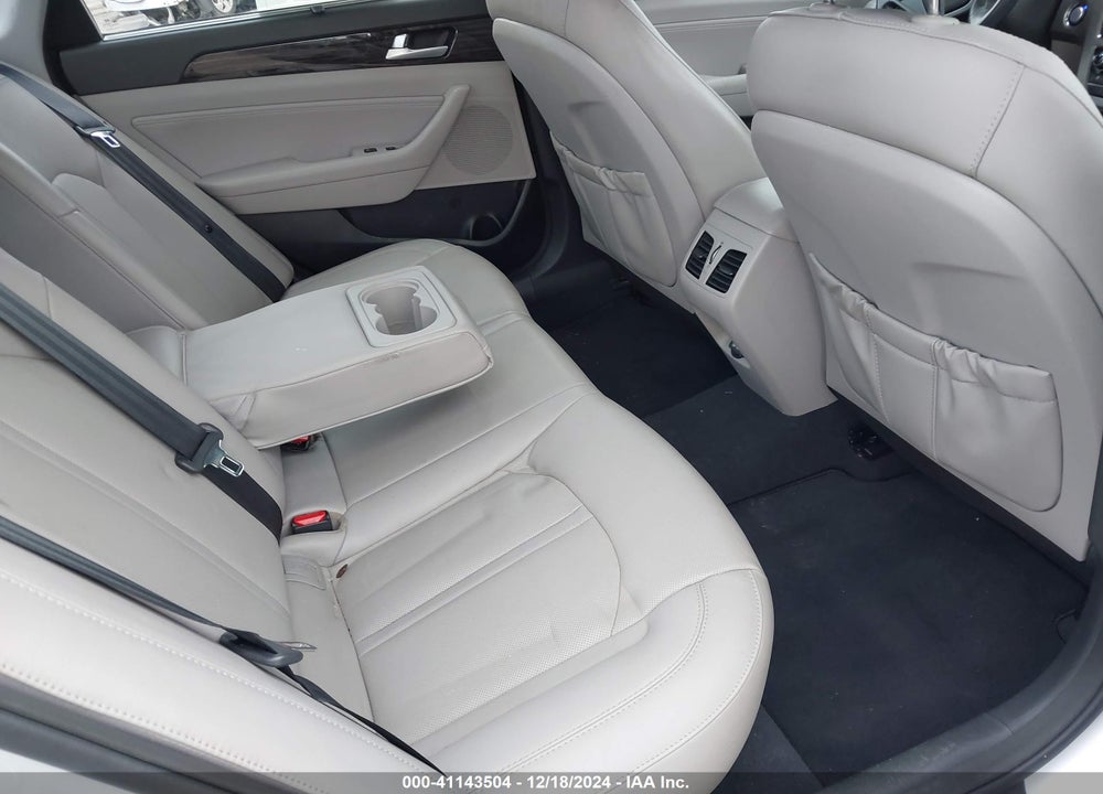 2015 HYUNDAI SONATA LIMITED VIN: 5NPE34AFXFH198122
