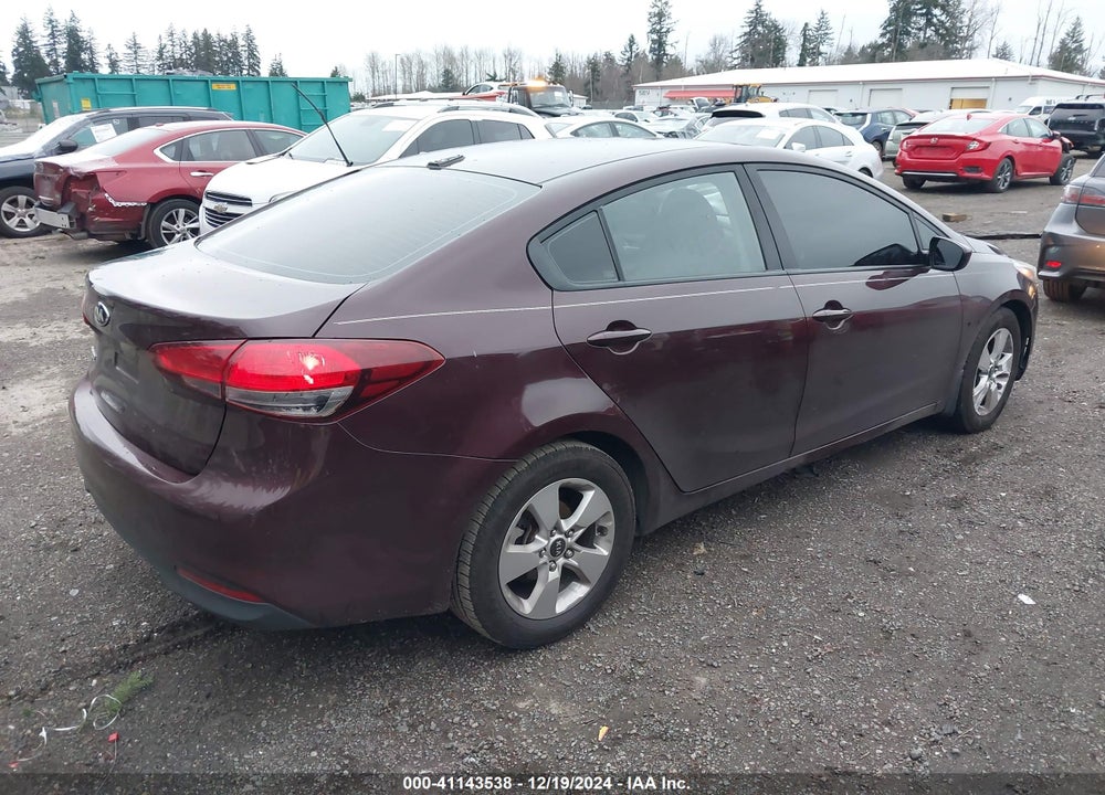 2017 KIA FORTE LX VIN: 3KPFK4A72HE146328