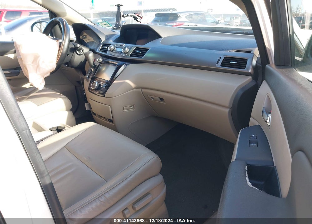 2016 HONDA ODYSSEY EX-L VIN: 5FNRL5H61GB075614