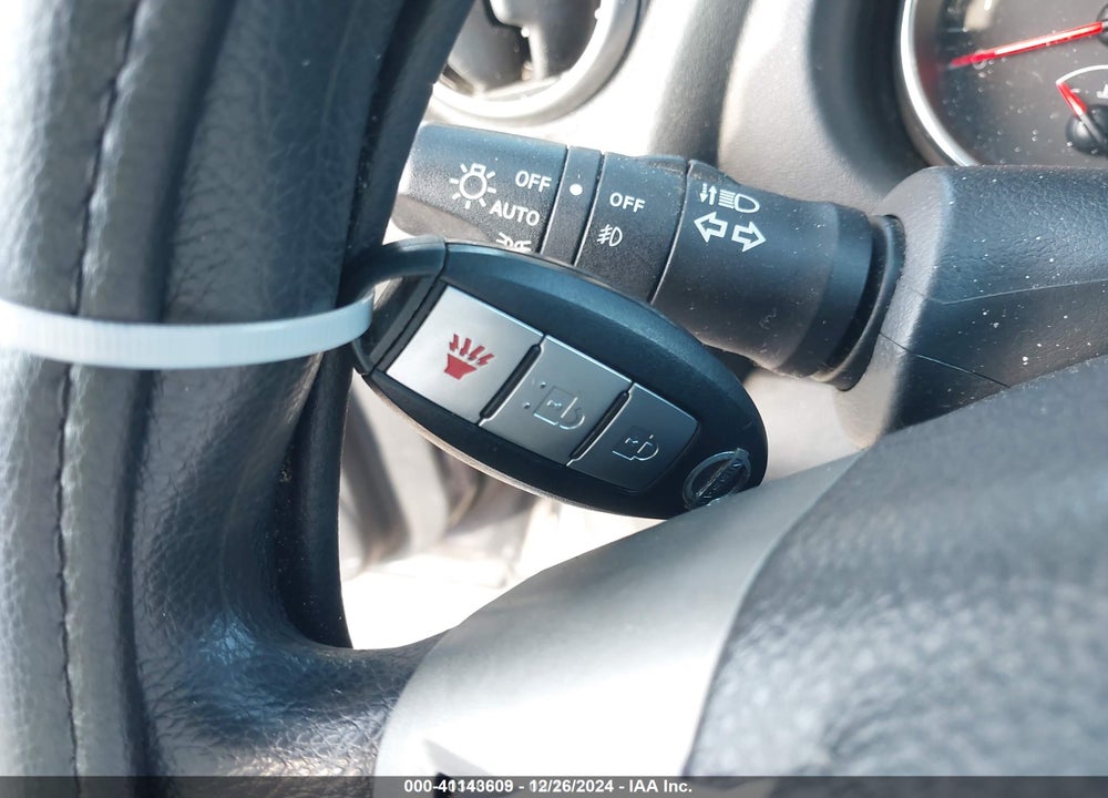 2013 NISSAN ROGUE SV VIN: JN8AS5MV3DW622939