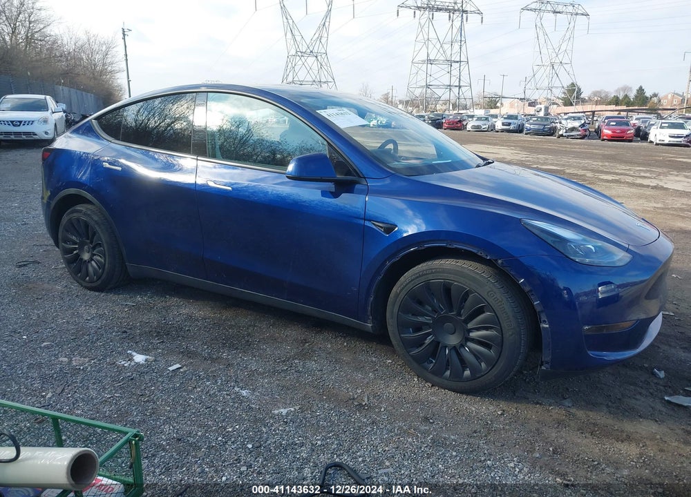 2023 TESLA MODEL Y AWD/LONG RANGE DUAL MOTOR ALL-WHEEL DRIVE VIN: 7SAYGAEE8PF832094
