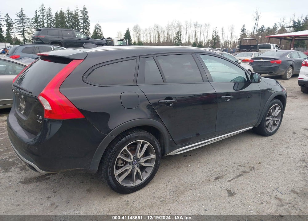 2018 VOLVO V60 CROSS COUNTRY T5 VIN: YV440MWKXJ2055592