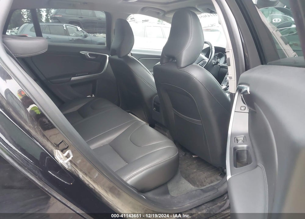 2018 VOLVO V60 CROSS COUNTRY T5 VIN: YV440MWKXJ2055592