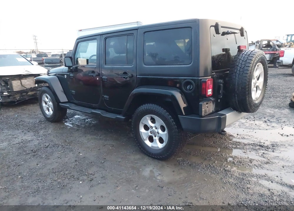 2014 JEEP WRANGLER UNLIMITED SAHARA VIN: 1C4BJWEG7EL130734