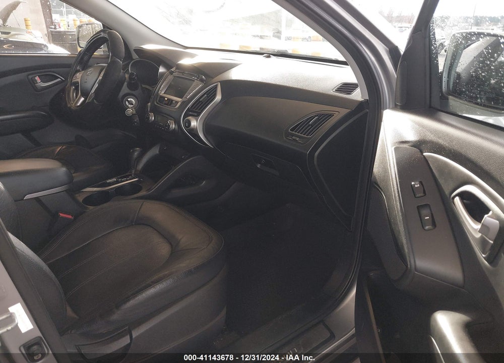 2010 HYUNDAI TUCSON LIMITED VIN: KM8JUCAC6AU052094