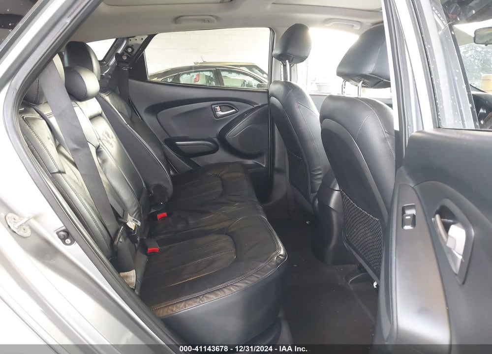 2010 HYUNDAI TUCSON LIMITED VIN: KM8JUCAC6AU052094