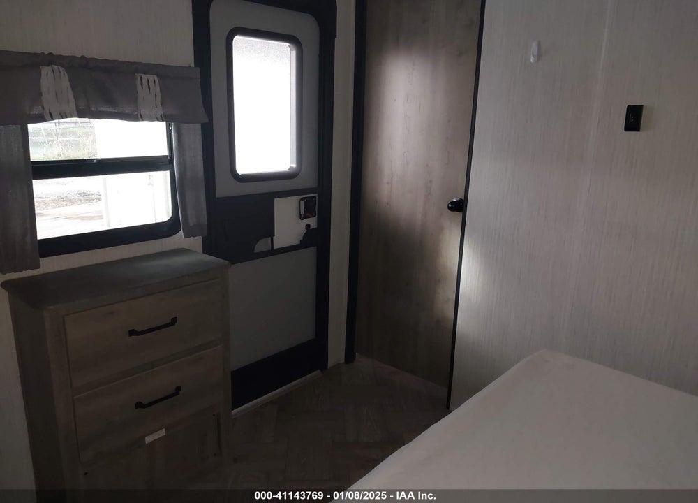 2022 FOREST RIVER PUMA TRAVEL TRAILER VIN: 4X4TPUP22NP094219