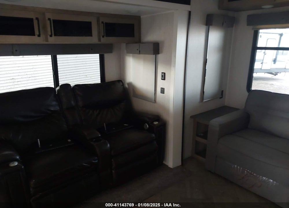 2022 FOREST RIVER PUMA TRAVEL TRAILER VIN: 4X4TPUP22NP094219