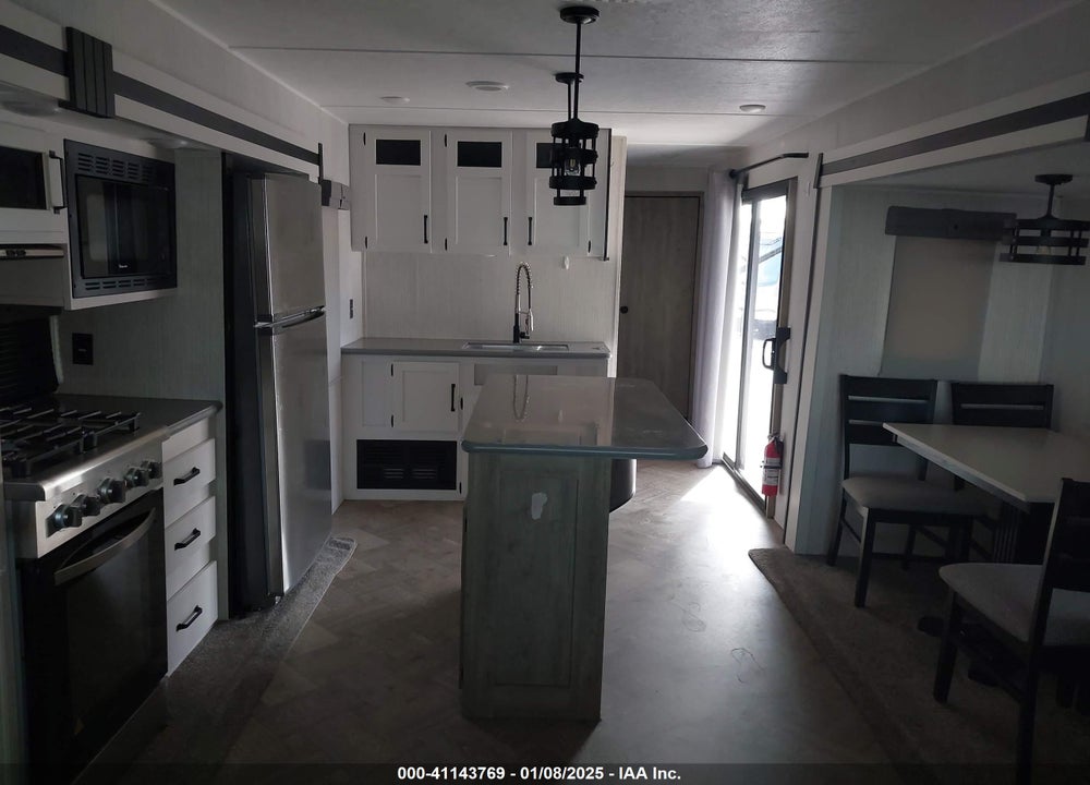 2022 FOREST RIVER PUMA TRAVEL TRAILER VIN: 4X4TPUP22NP094219