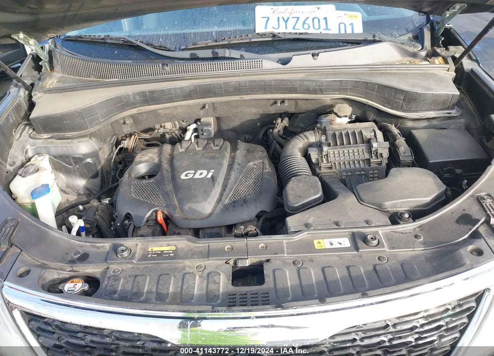 2015 KIA SORENTO LX VIN: 5XYKT4A68FG653639