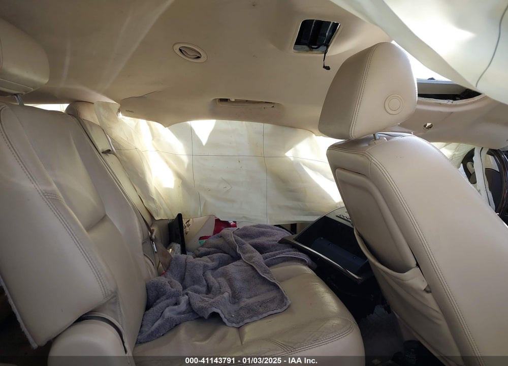 2008 CADILLAC ESCALADE STANDARD VIN: 1GYEC63808R231824