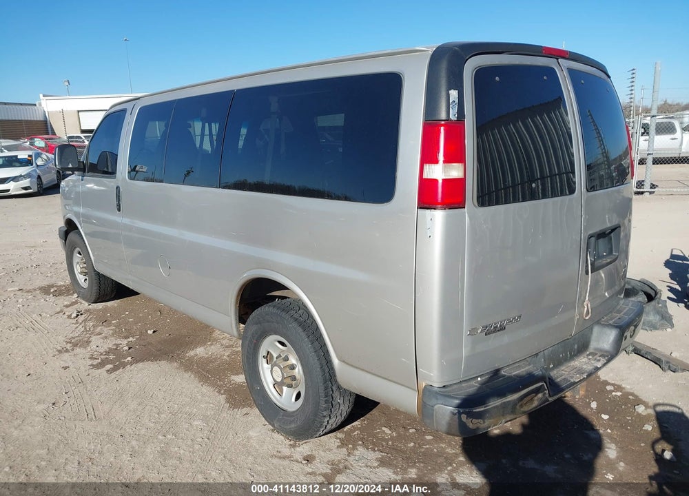2007 CHEVROLET EXPRESS LS VIN: 1GAHG35UX71176305