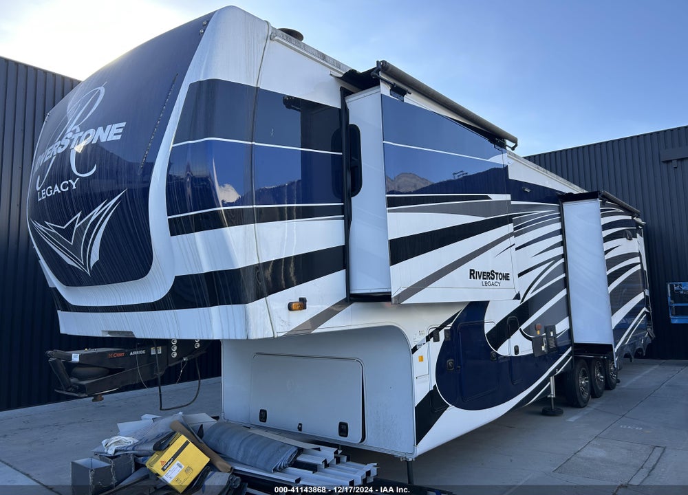 2023 FOREST RIVER RIVERSTONE LEGACY 419RD VIN: 4X4FRS830P0003575