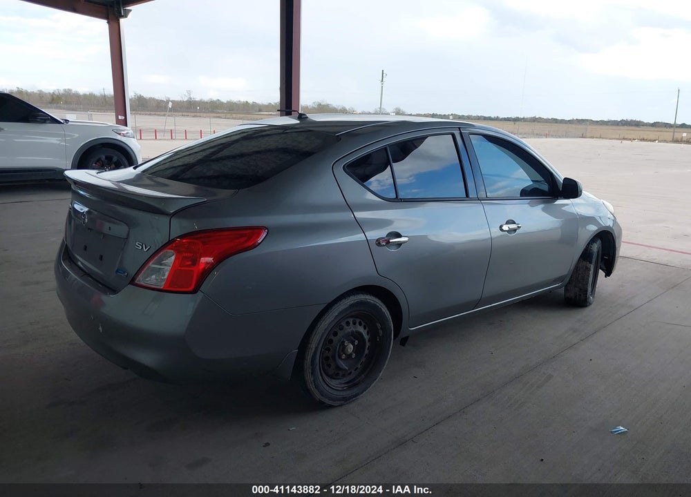 2014 NISSAN VERSA 1.6 SV VIN: 3N1CN7APXEL829125