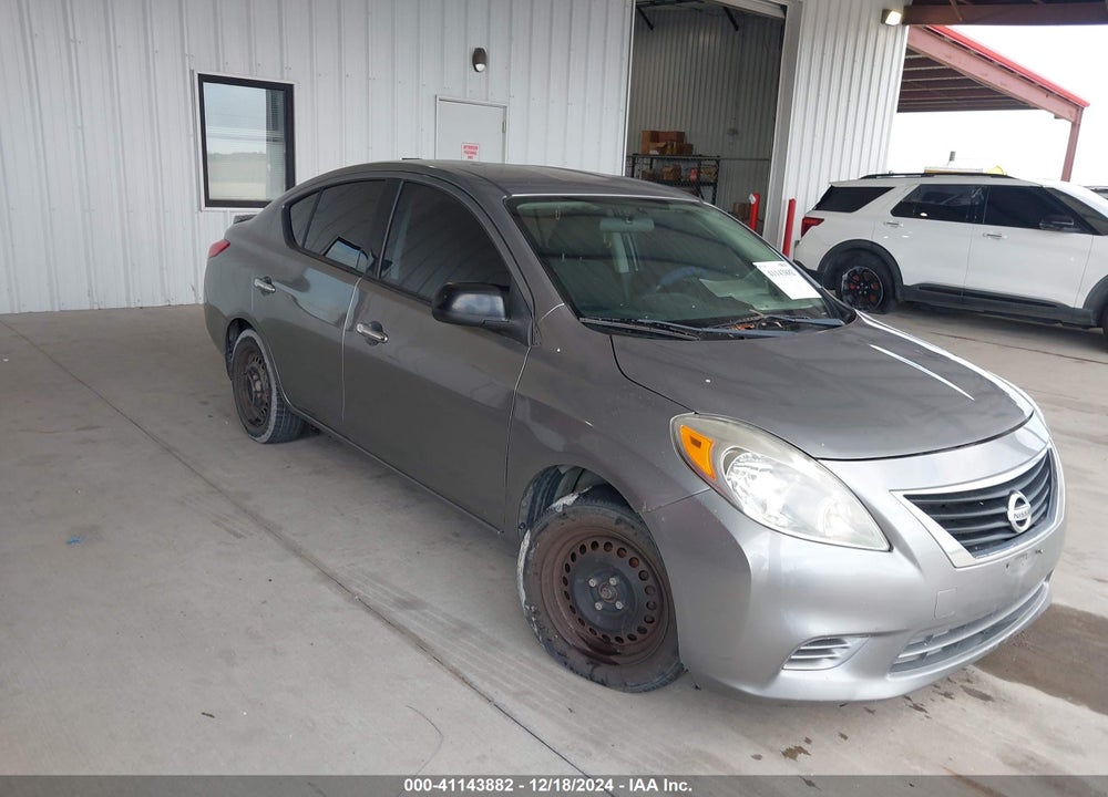 2014 NISSAN VERSA 1.6 SV VIN: 3N1CN7APXEL829125