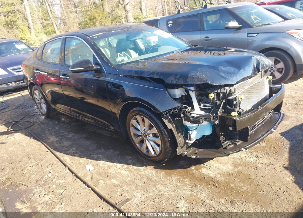 2018 KIA OPTIMA EX VIN: 5XXGU4L39JG245606