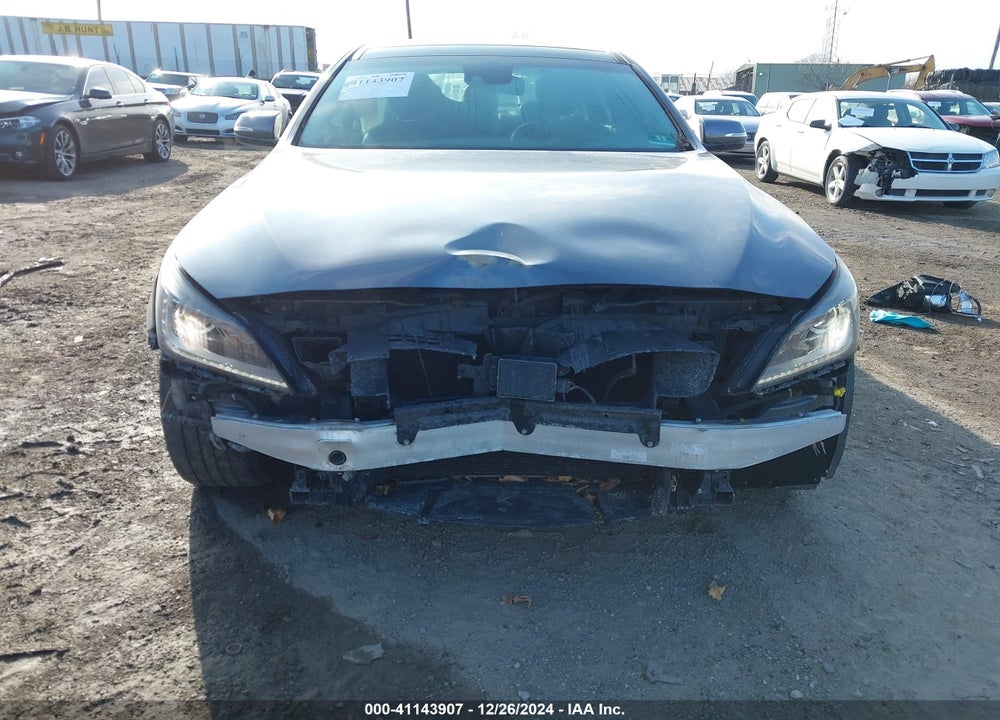 2016 HYUNDAI GENESIS 3.8 VIN: KMHGN4JE5GU125057