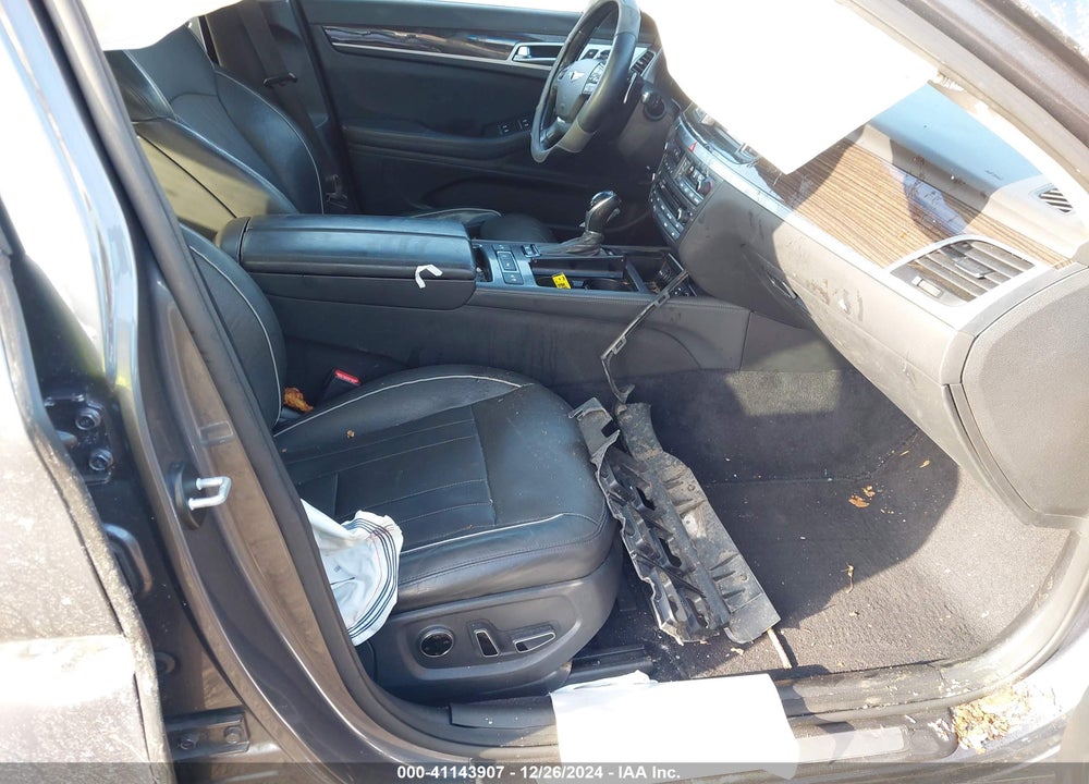 2016 HYUNDAI GENESIS 3.8 VIN: KMHGN4JE5GU125057