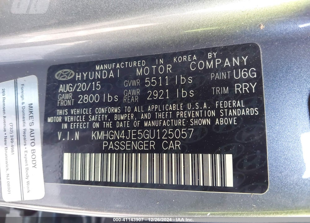 2016 HYUNDAI GENESIS 3.8 VIN: KMHGN4JE5GU125057