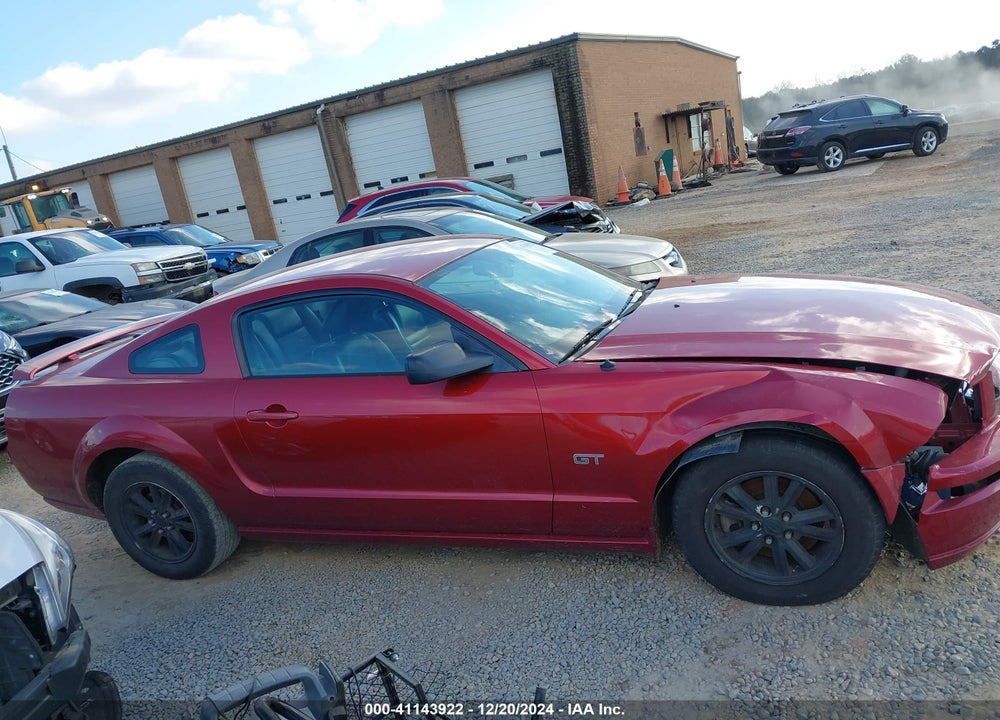 2007 FORD MUSTANG GT DELUXE/GT PREMIUM VIN: 1ZVFT82H175287958