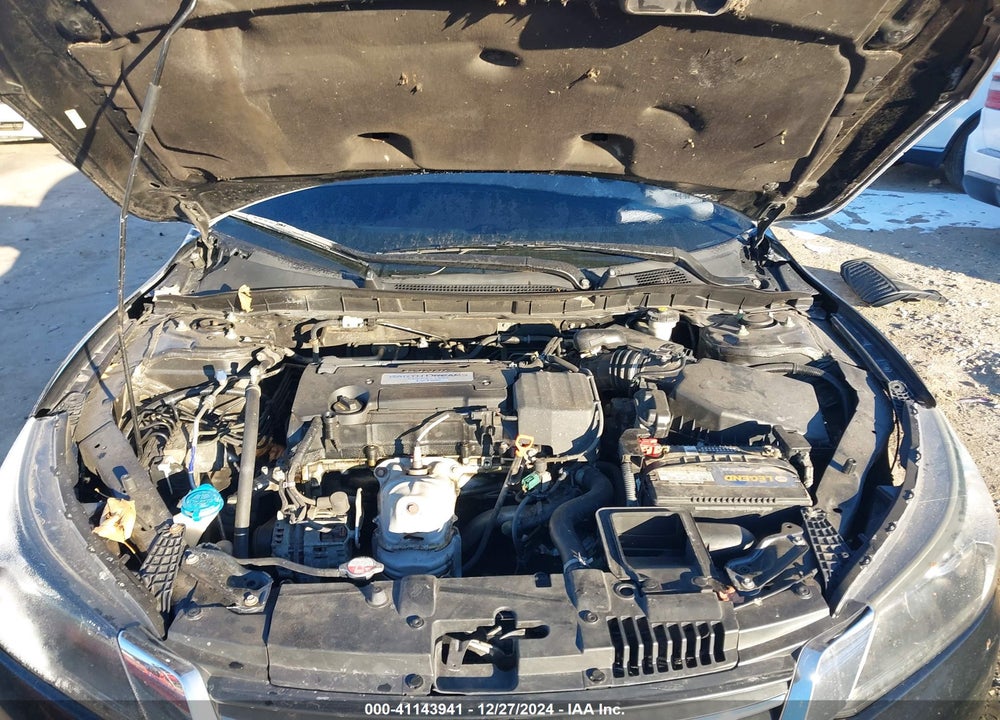 2015 HONDA ACCORD LX VIN: 1HGCR2F30FA269474